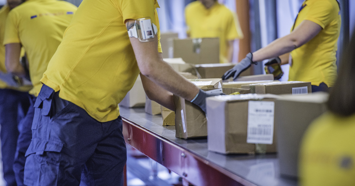 Package delivery warehouse